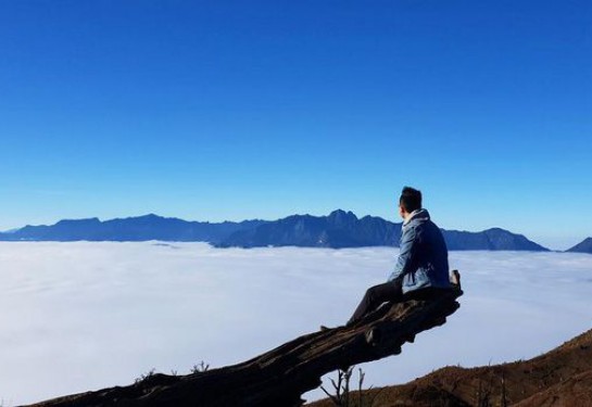 Dân mạng truy lùng địa điểm săn mây đẹp bậc nhất Việt Nam: Xem ảnh mà ngỡ “tiên cảnh” giữa đời thực, không phải ai cũng được check-in